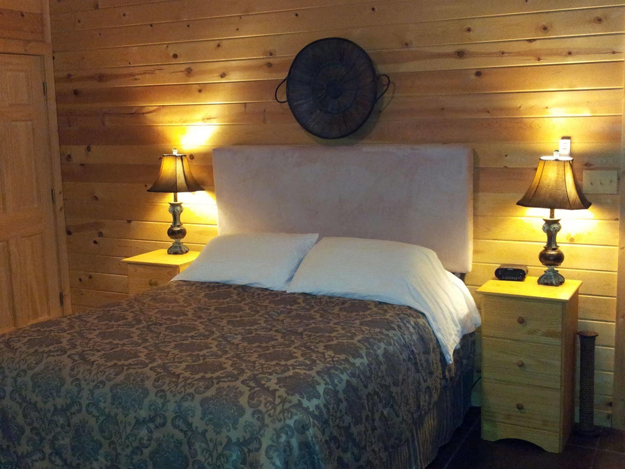 Appartement Cabins At Sugar Mountain à Eureka Springs Extérieur photo